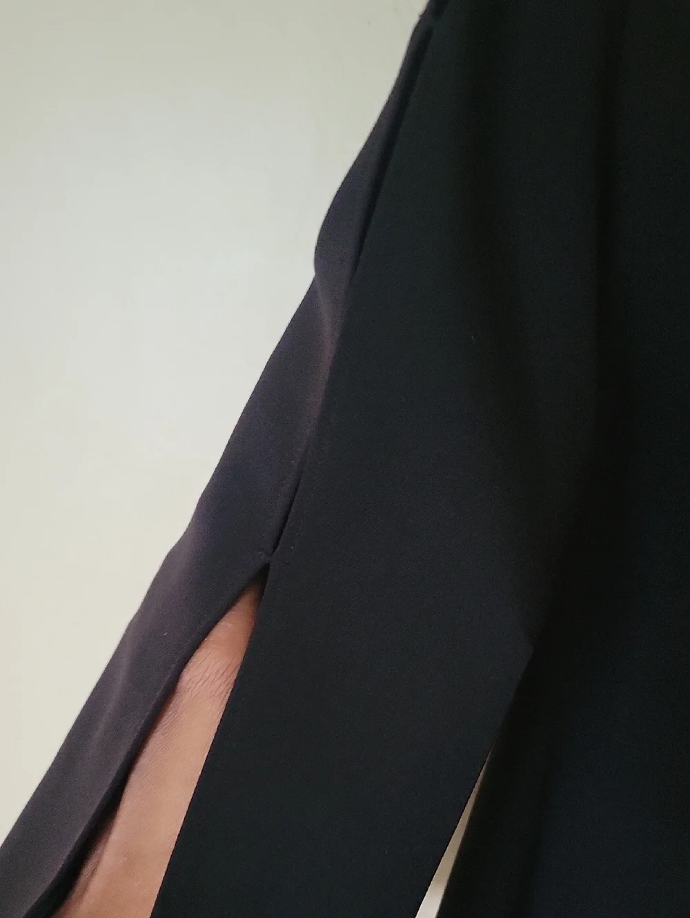 Classic Black V-Neck Midi Dress - Picture 3 of 8